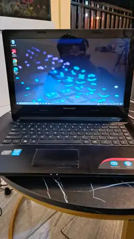 lenovo b40-80
intel i3 4030