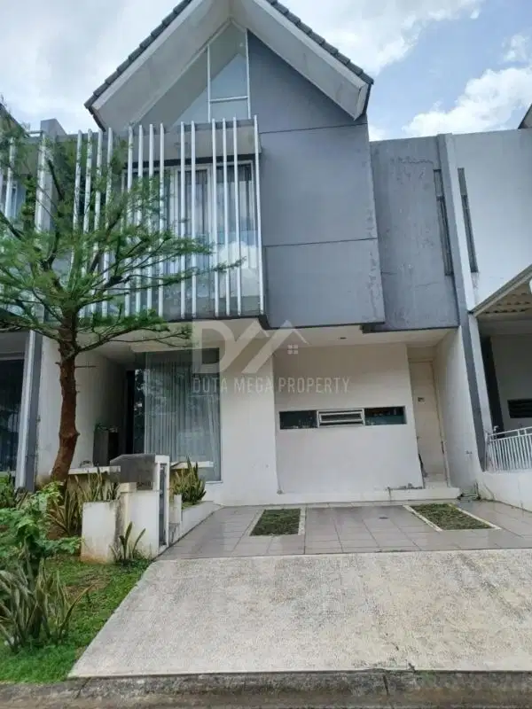 Dijual Rumah Cantik Dekat Pintu Toll di Bintaro Sektor 9