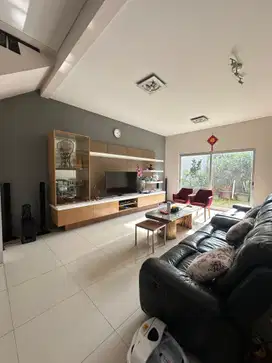 Dijual Rumah Bagus 2 lantai di Setiabudi Regency, Bandung Utara