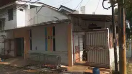 Dijual rumah satu setengah lantai over kridit graha raya cikupa