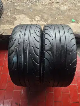 Ban copotan Acclera 651sport 235/40 R18 85%2024..2pcs