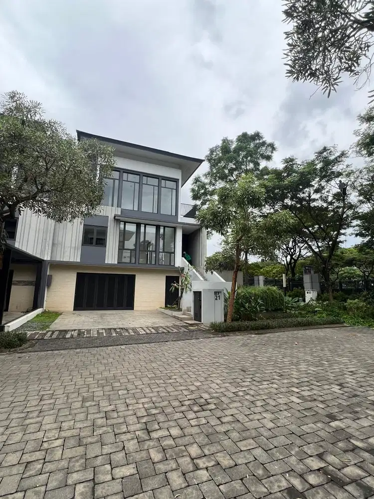 Di Sewa Rumah Lakewood Navapark BSD City