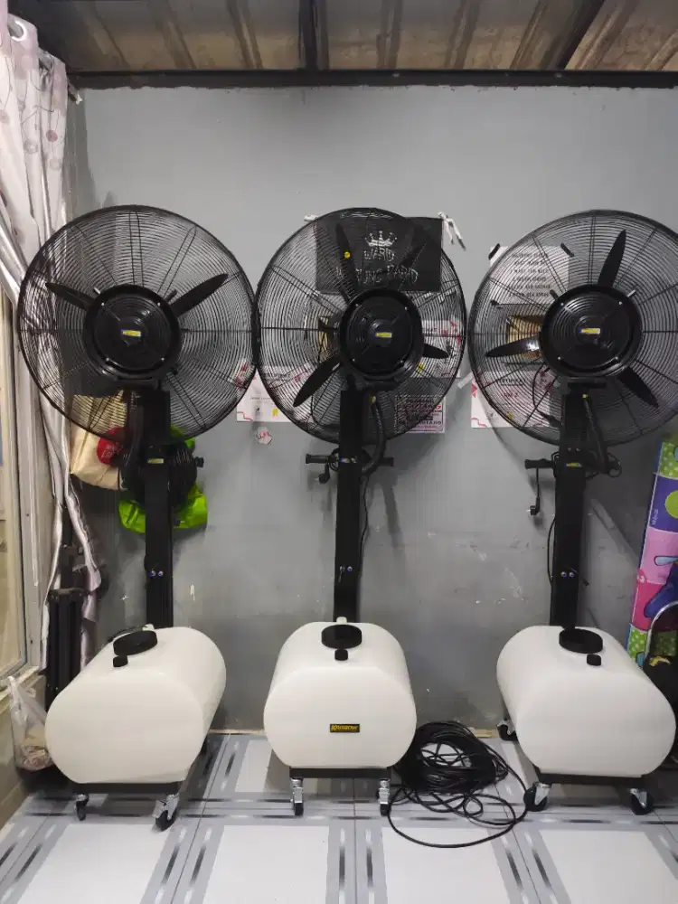 MENYEWAKAN MISTY FAN 30inc