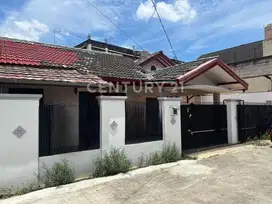 Rumah Bukit Kecana Pondok Gede, Akses Tol Dan Lrt