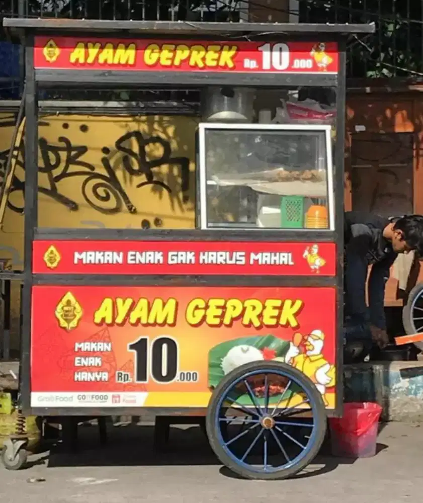 Gerobak usaha ayam geprek/lainnya