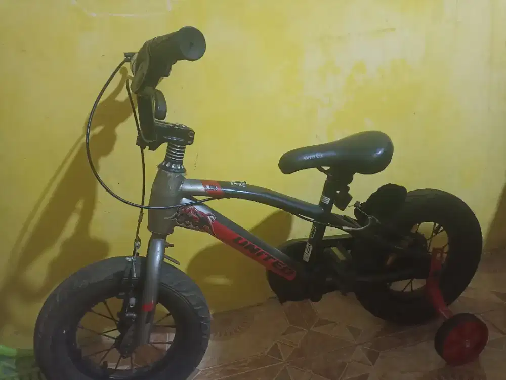 Sepeda anak United 12 inch