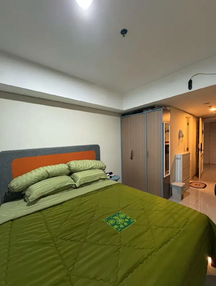 Apartemen studio louis kienne pemuda furnished