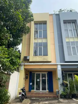 Disewakan Ruko Hanya Lantai 2 dan 3 di Permata Regency Srengseng