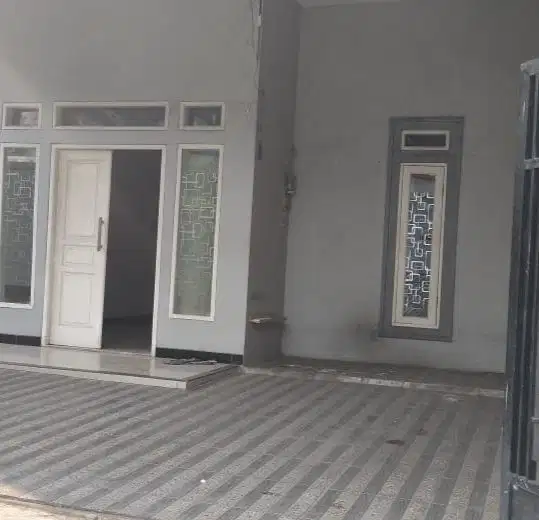 Disewakan rumah 2 lantai di Galaxy, Bekasi Selatan