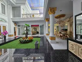 Rumah mewah full furnished di Komplek Elit Bekasi Barat