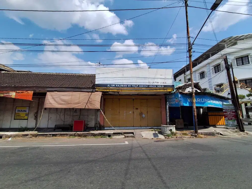 Dijual Ruko 2  - 1 lantai Lokasi Strategis di gajahan solo