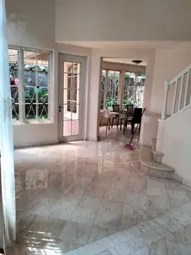 Dijual Rumah Bagus Siap Huni di Sentul City, Cluster BGH
