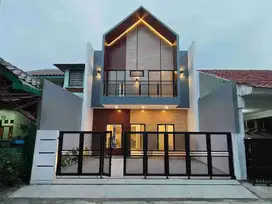 Rumah Siap Huni  191 Mampang Pancoran mas Akses 2 Mobil kota Depok dekat Tol