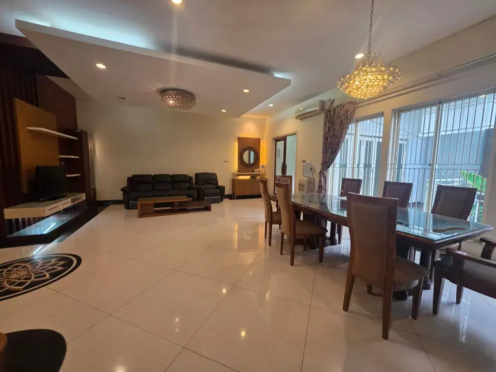 Disewakan Rumah BGM PIK, 12x22, Furnish, Siap Pakai