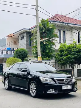 Toyota Camry V 2013 (TERMURAH)