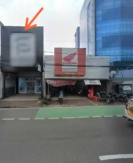 For Rent Ruko Supomo Tebet – Pasif Income, Ter­kontrak 2 Tahun, Harga Menarik!