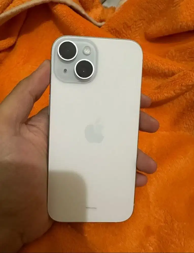 IPHONE 15 128 GB