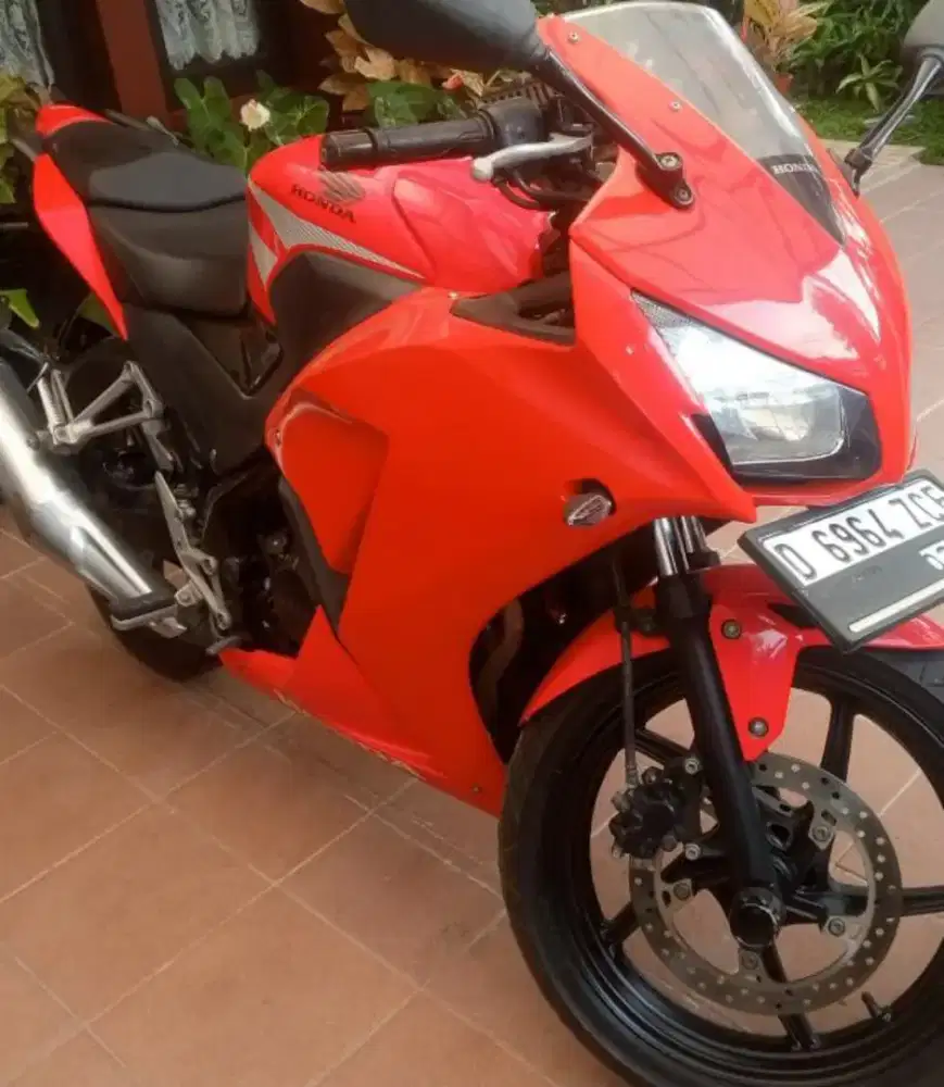 Honda CBR 150 tahun 2016 orisinil