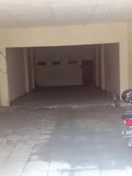 Di Sewakan Ruko 0 Jalan Raya Bratang