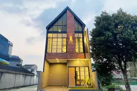 Rumah Dijual di Kukusan Depok Lokasi Premium 550m Tol