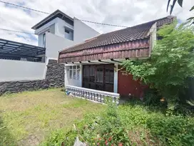 Rumah Murah Hitung Tanah Bangunan Lama Terawat Lokasi Strategis di Sayap Riau Cihapit Bandung