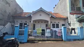 Rumah Luas SHM 8 Menit ke Gerbang Tol Sentul Barat Dibantu KPR J-36556