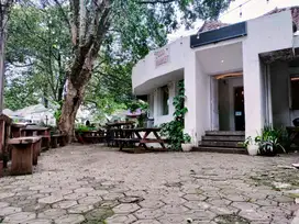 Dijual Rumah Hitung Tanah Lokasi Strategis Mainroad di Sayap Riau Cihapit dkt Gedung sate Bandung