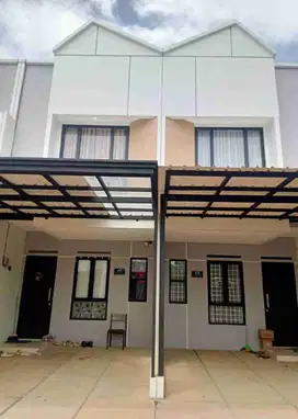 Dijual rumah siap huni, 2lantai akses dan lokasi strategis