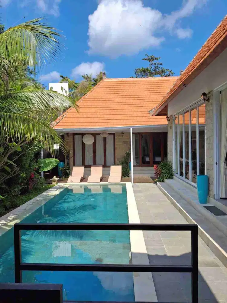 Villa Cantik Tropis strategis Umalas Kerobokan Bali