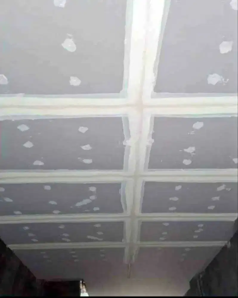Plafon gypsum dan kalsyboard