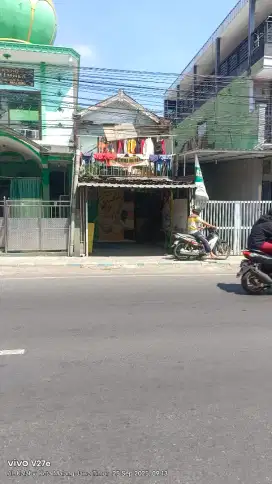 DIJUAL CEPAT rumah pinggir jalan nasional
