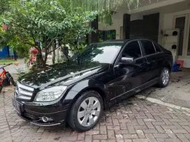 Mercedes-Benz C200 2011 Bensin