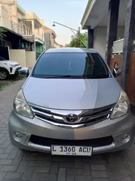 Avanza G MT  2013 km 100rb asli