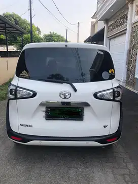 Toyota Sienta 2016 Bensin