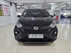SIGRA R DLX AT 2025 (KM 724)