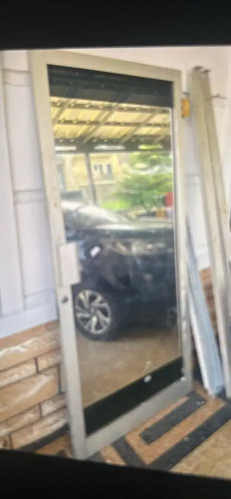 pintu kaca +kusen nya