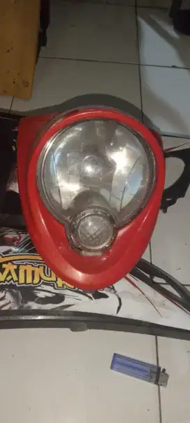 Headlamp/tameng depan fino karbu