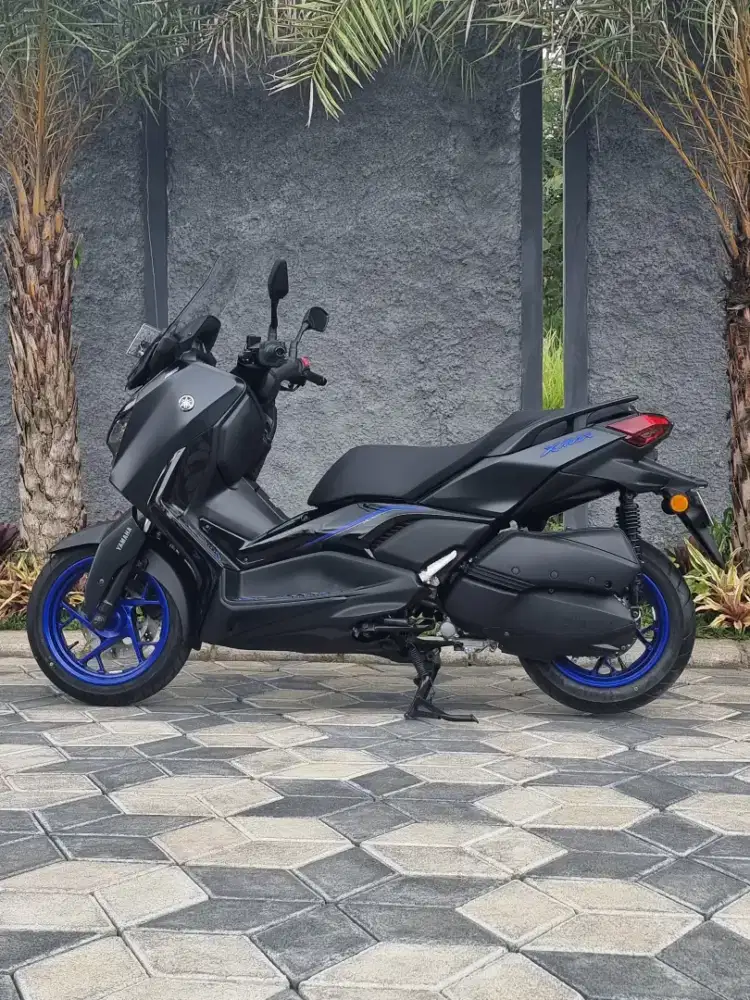 Yamaha XMax 250 ABS 2025 Odo 500 Perak Pemakaian 1 bulan AG Kediri