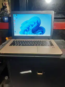 Asus X441BA, AMD A9 9425 RADEON R5 SLIM NORMAL BATRE SAVE