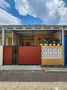 rumah terlaris di pucang gading bawah strategis