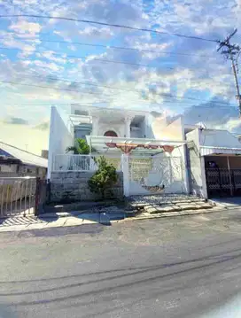 JUAL CEPAT RUMAH mewah privat pool PETEMON DKT ATJUNO
