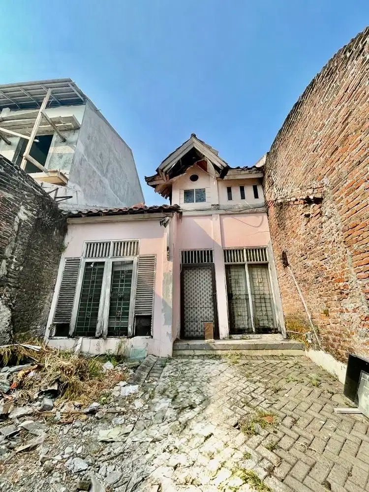 DIJUAL RUMAH HITUNG TANAH INTERNATIONAL VILLAGE CITRALAND MURAH KOTAK