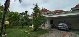 RUMAH 1 LANTAI DI TRUNOJOYO, PUSAT KOTA, STRATEGIS, BAGUS