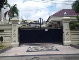 RUMAH MEWAH 1 LANTAI AREA JEMUR, SEMI FURNISHED SIAP HUNI