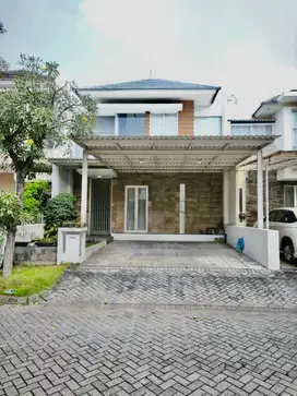 DIJUAL RUMAH ROYAL RESIDENCE 3KT SEMI FURNISHED WIYUNG ISTIMEWA