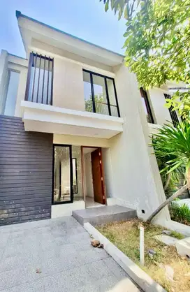 DIJUAL RUMAH NORTHWEST LAKE 2 LT TERMURAH SE CITRALAND DEKAT DANAU
