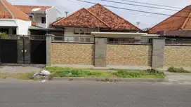 DIJUAL LOKASI LANGKA RUMAH JALAN KINIBALU , PUSAT KOTA SURABAYA