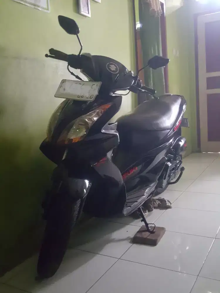 Suzuki Skywave original Black NR