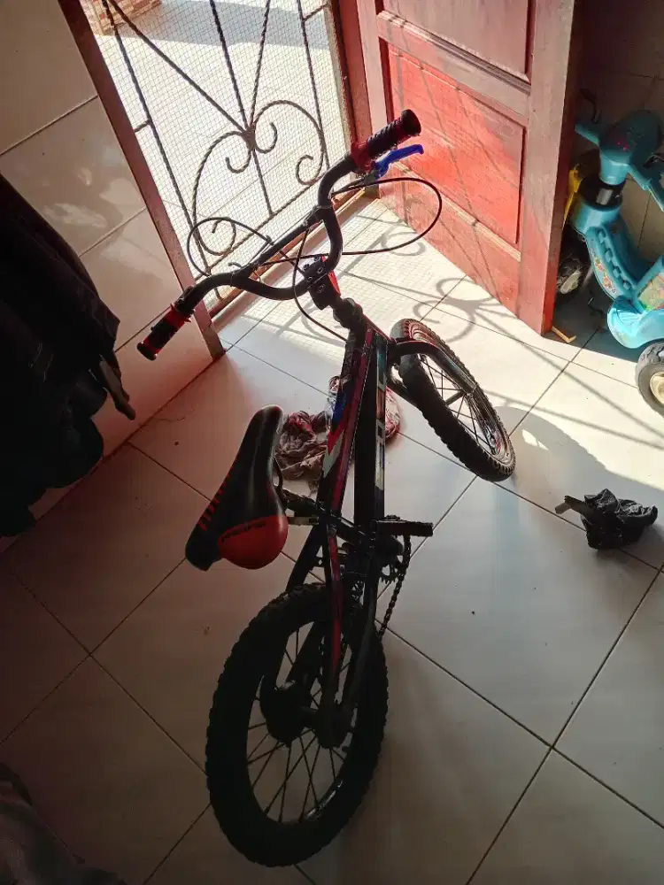 Di jual sepeda bmk