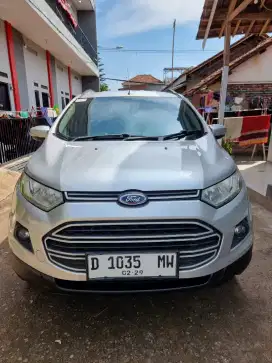 SUV FORD ECOSPORT, Km 69 ribu, Jangkung dan irit, plat BANDUNG